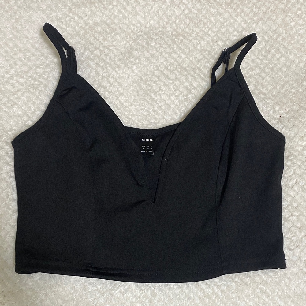 SHEIN Black V-Neck Crop Top